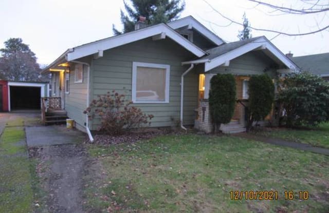 4011 S Park Ave - 4011 South Park Avenue, Tacoma, WA 98418