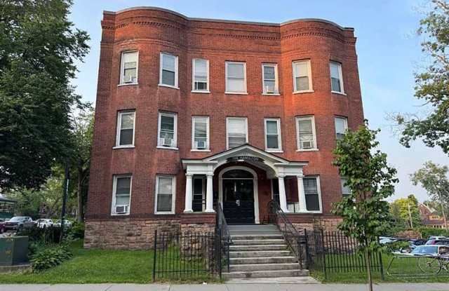 323 Pearl Street, Unit 4 photos photos