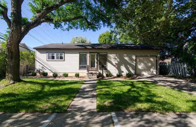 2420 N Circle Dr photos photos