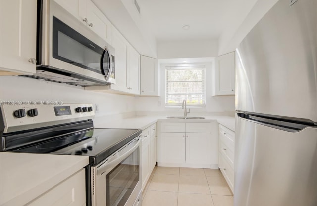 1017 NW 30th Ct - 1017 Northwest 30th Court, Wilton Manors, FL 33311