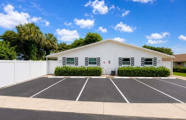 2235 NW 57th Avenue photos photos