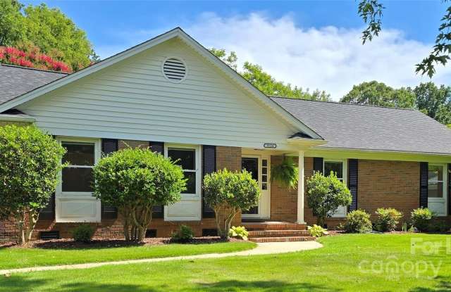 9124 Sandburg Avenue photos photos