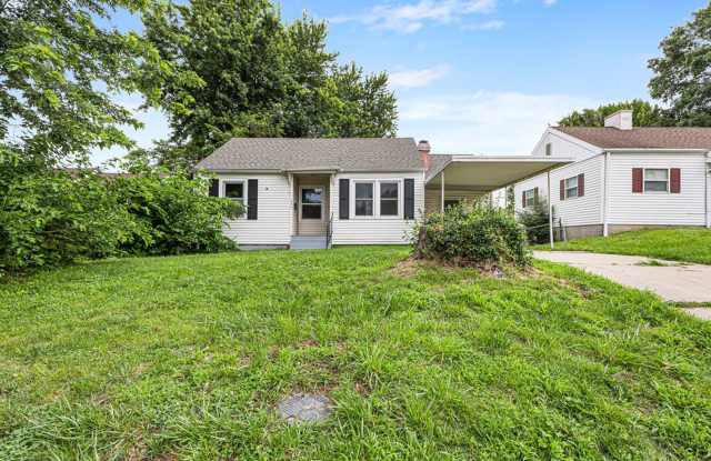 Remodeled 3-Bedroom Home with Full Basement and Off-Street Parking photos photos