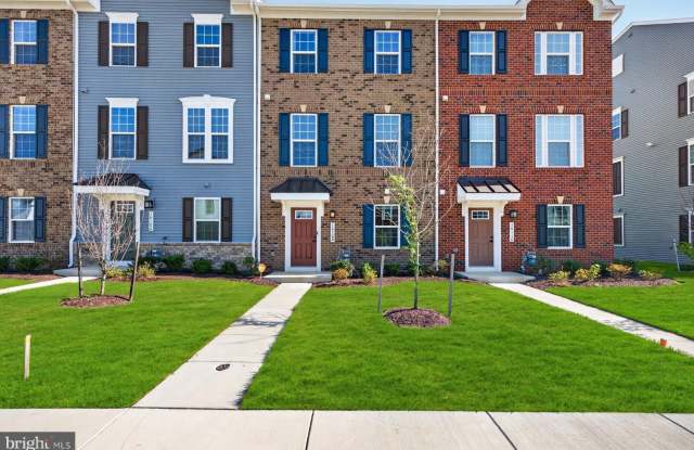 16108 MEADOW GLENN Drive Gallery 1