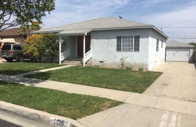 1126 S Cordova St Front House Gallery 3