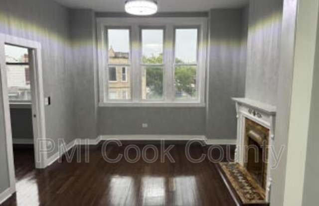 1950 S Trumbull Avenue Gallery 1