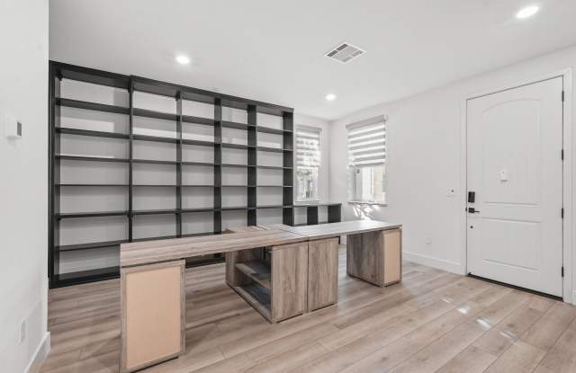 1360 Civic Center Dr Unit 1 Gallery 4