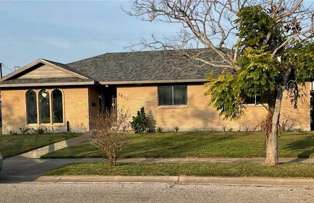 3822 Kingston Drive photos photos