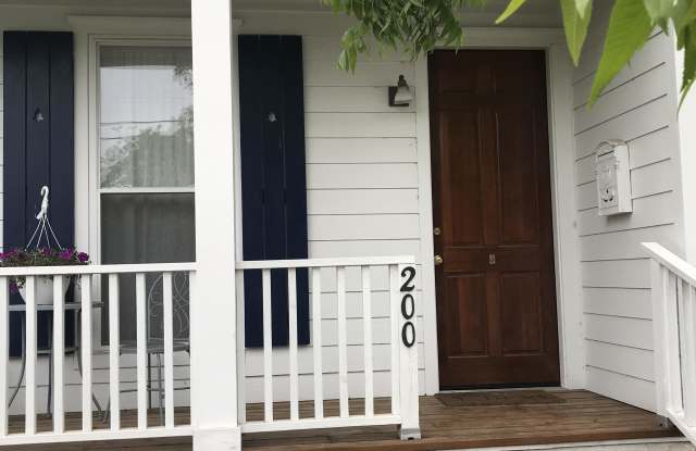 200 Dallas Street - 200 Dallas Street, Waco, TX 76704