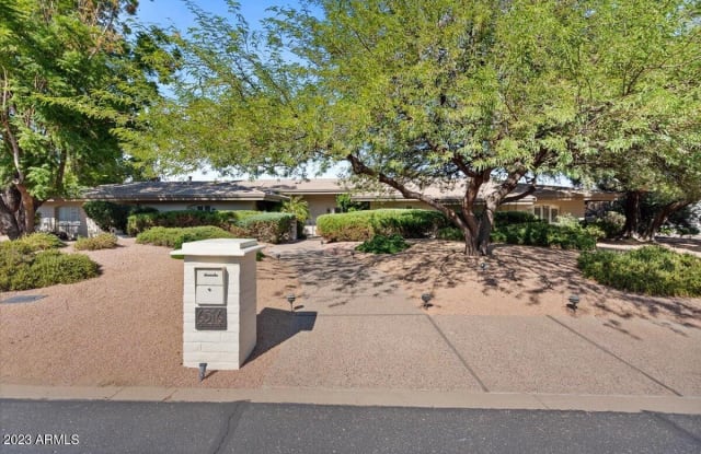 6516 E Maverick Road - 6516 East Maverick Road, Paradise Valley, AZ 85253
