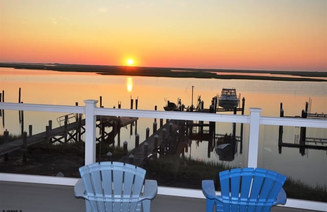 1303 East Shore Dr - 1303 East Shore Drive, Brigantine, NJ 08203