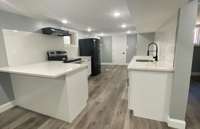 24 WEST 35TH ST photos photos