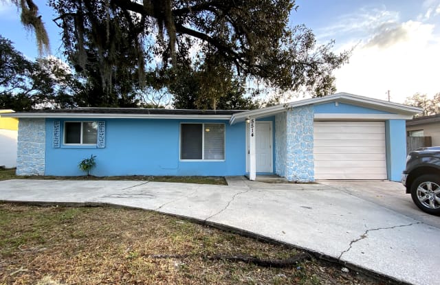 5514 Front Dr - 5514 Front Drive, Holiday, FL 34690