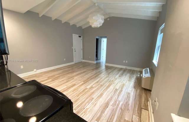 7734 Abbott Avenue Gallery 3