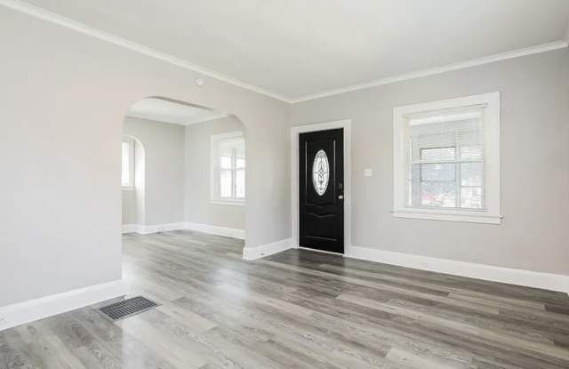 54 Vinewood Ct photos photos