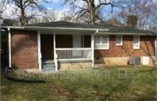 109 Fifth Ave - 109 Fifth Avenue, Jonesboro, GA 30236