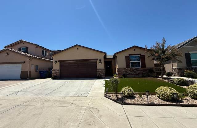 Must See! Fully furnished 3 bedroom, 2 bathroom single story home in Fresno, CA photos photos