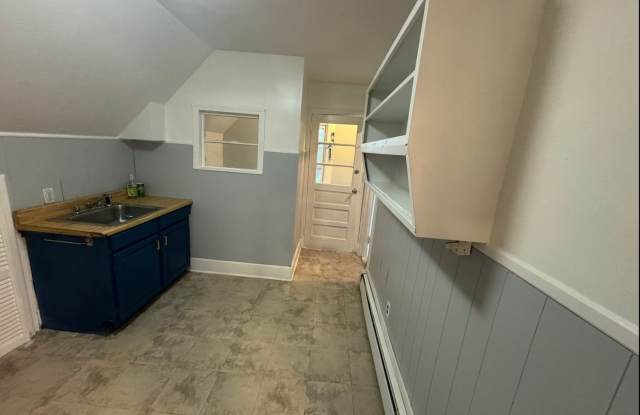 3bd Duplex in Hartford west end Gallery 1