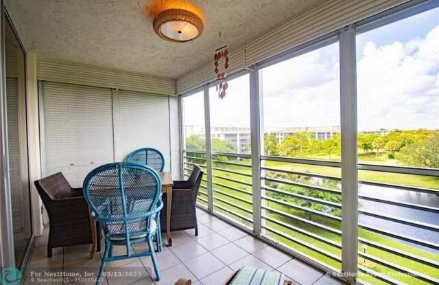 3499 Oaks Way 504 photos photos