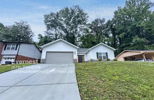 2935 Laurel Lane - 2935 Laurel Lane, East Point, GA 30344