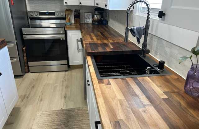 144 Grand Larry Unit 3 ranch home with 3 bedrooms and 1 bath Gallery 3