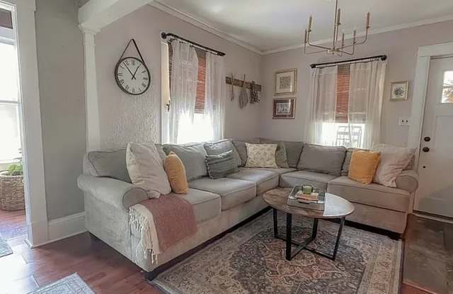 171 Warrenton St. Gallery 2