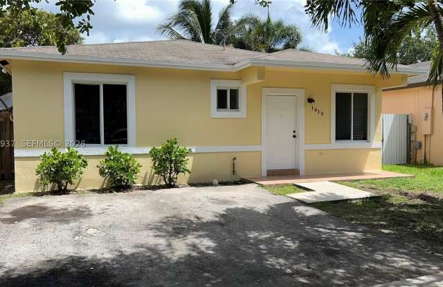 1615 SW 3rd Ct Gallery 1
