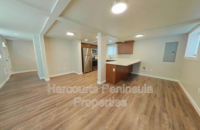 1225 11th St - 1225 11th Street, Bremerton, WA 98337