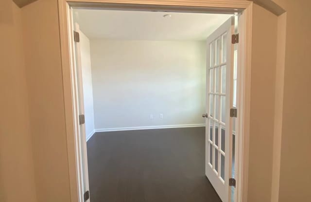 14324 Cardwell Hill Lane Gallery 2