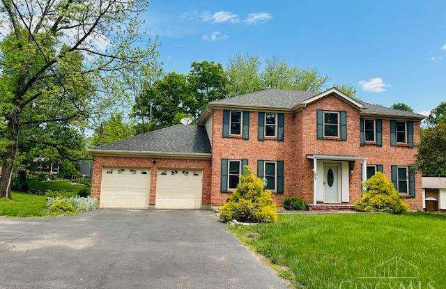 8864 East Kemper Road - 8864 East Kemper Road, Montgomery, OH 45249