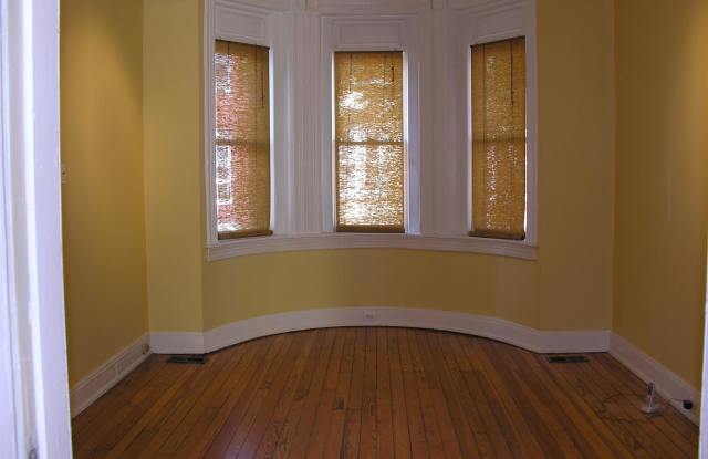 1310 WALLACH PLACE NW Gallery 2