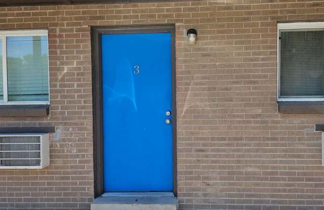 2 Bedroom 1 Bath in Lakewood Available NOW! photos photos