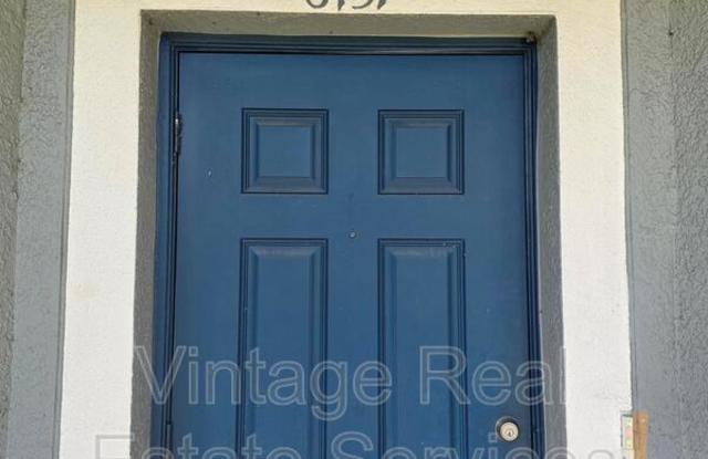 6731 Lake Rochester Ln Gallery 2