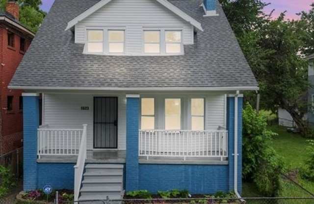 1623 Gladstone Street photos photos