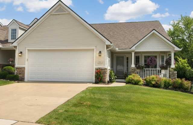 3464 Huron View Court photos photos