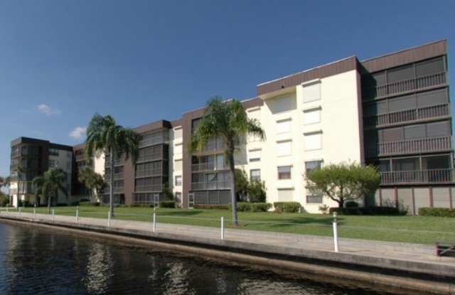 2/2 Beautiful Condo in great community photos photos