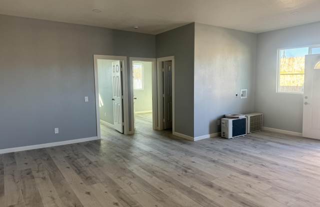 2405 Monterey Unit#2 Avenue Gallery 3