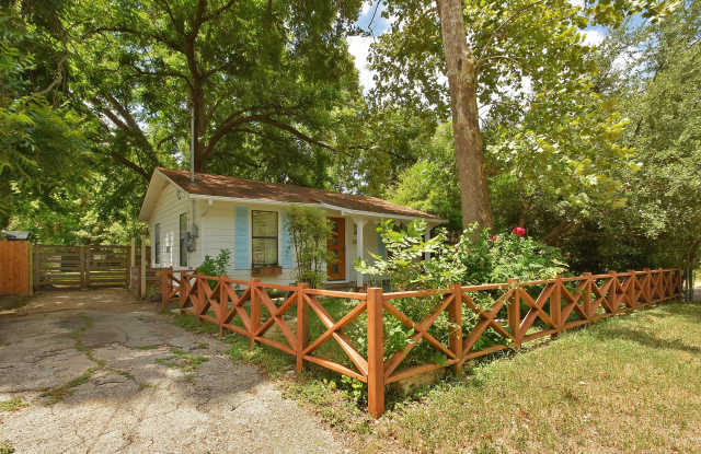 2823 Garwood Street - 2823 Garwood Street, Austin, TX 78702