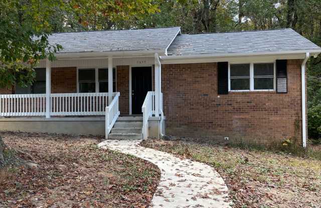 Duplex in Douglasville - 1655 Nutmeg Street, Douglas County, GA 30134