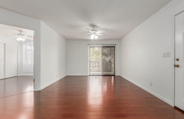 Modern 2-Bedroom Chandler Condo Gallery 4