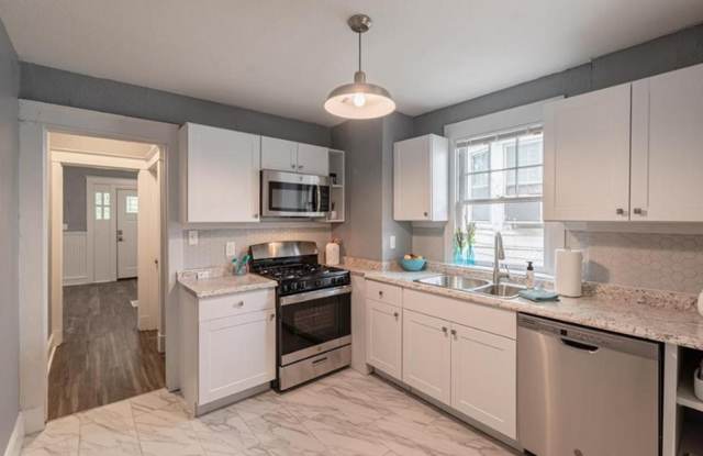 Stunning 4 Bed, 2 Bath Home with Spacious Porch Gallery 4