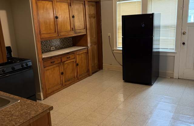 2810 N 57TH UPPER - 2810 North 57th Street, Milwaukee, WI 53210