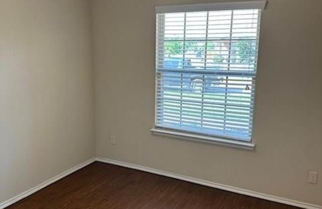 1200 Koto Wood Drive Gallery 2