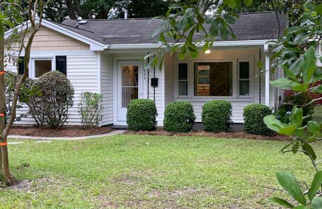 Charming West Ashley Bungalow!!! photos photos
