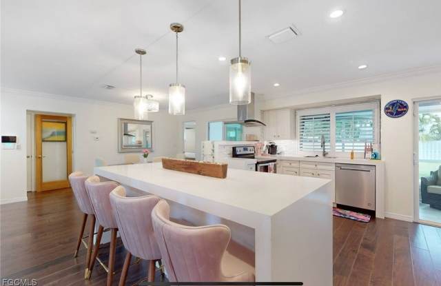 1315 Morningside Drive photos photos