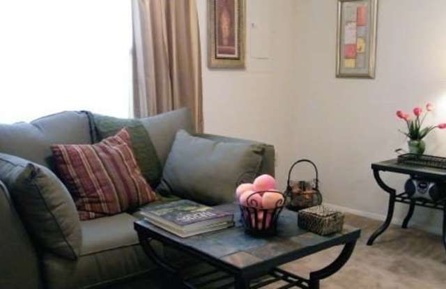 Charlestowne Condominiums photos photos