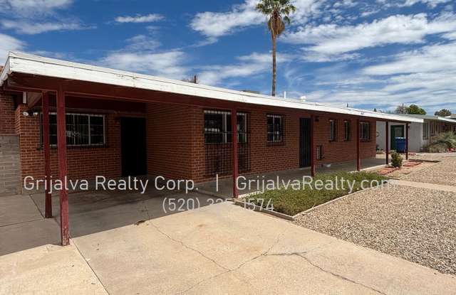 Beautiful 4 Bedroom 3 Bath Brick House for Rent (Broadway/Craycroft) photos photos