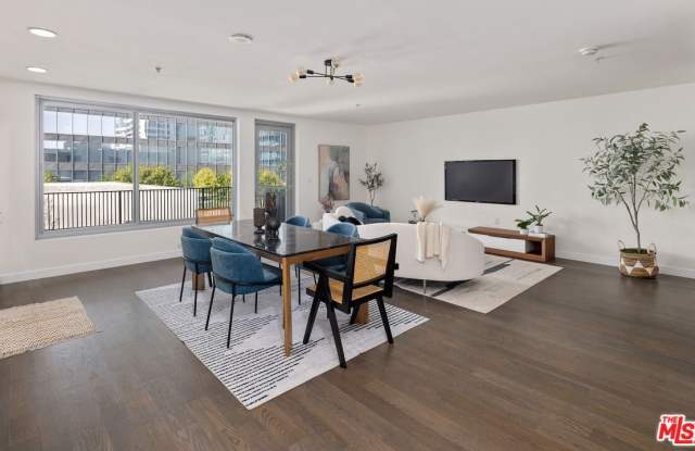 901 S Flower St photos photos