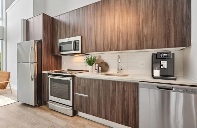 Modern on M Gallery 2
