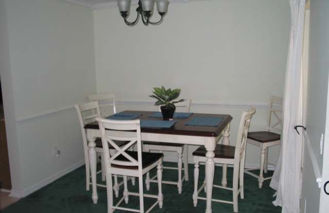 1800 Spruce Creek Boulevard Gallery 4